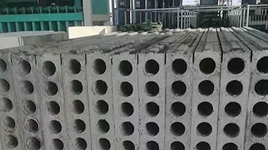 蒸壓陶?；炷翂Π逶O(shè)備生產(chǎn)線(xiàn)-專(zhuān)業(yè)墻板設(shè)備-技術(shù)成熟穩(wěn)定