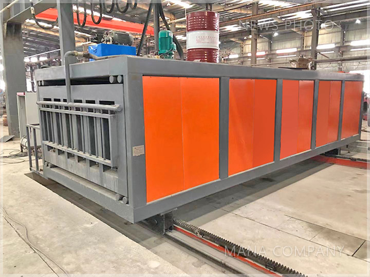 1629871335106691.jpg 現(xiàn)場(chǎng)-抽芯機(jī).jpg