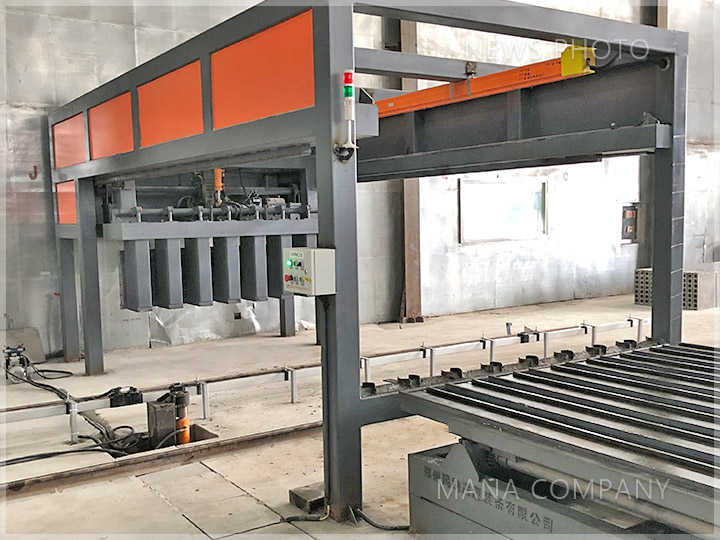 1629871388117557.jpg 現(xiàn)場(chǎng)-推板機(jī).jpg