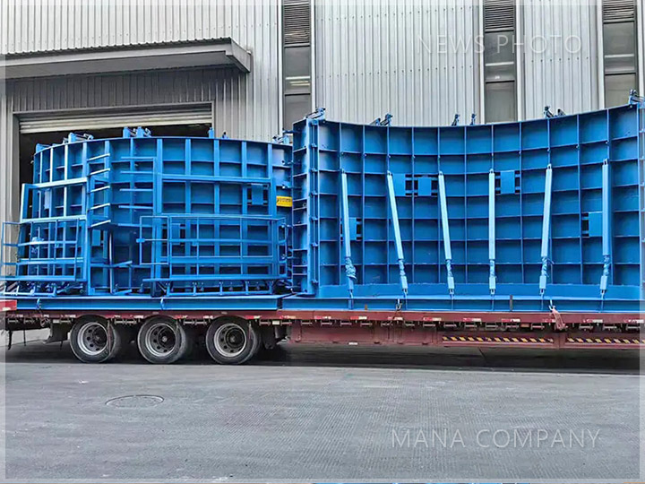 1713861880801272.jpg 風電混塔筒模具03.jpg